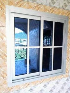 fenêtre sur mesure à Villars-le-Pautel
